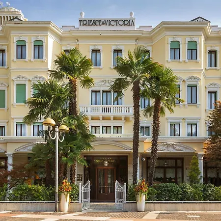Grand Hotel Trieste & Victoria - Contemporary Thermal Luxury Spa-3
